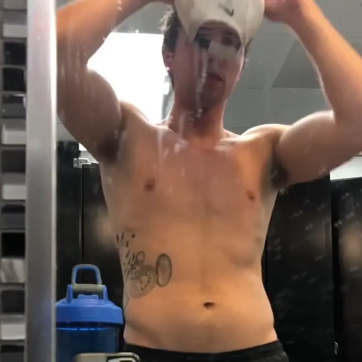 Some updated flexing videos for all you workout freaks out there 