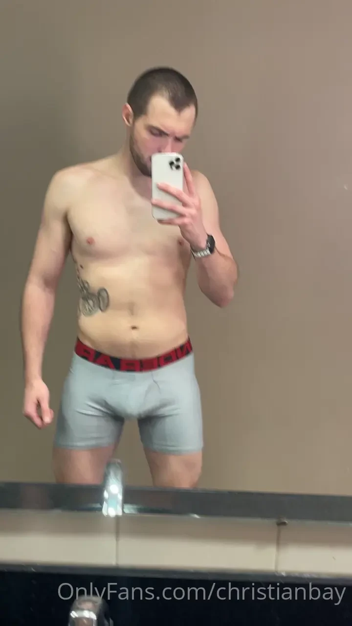 Why do you take so long in the locker room ummmm no reason part 3 