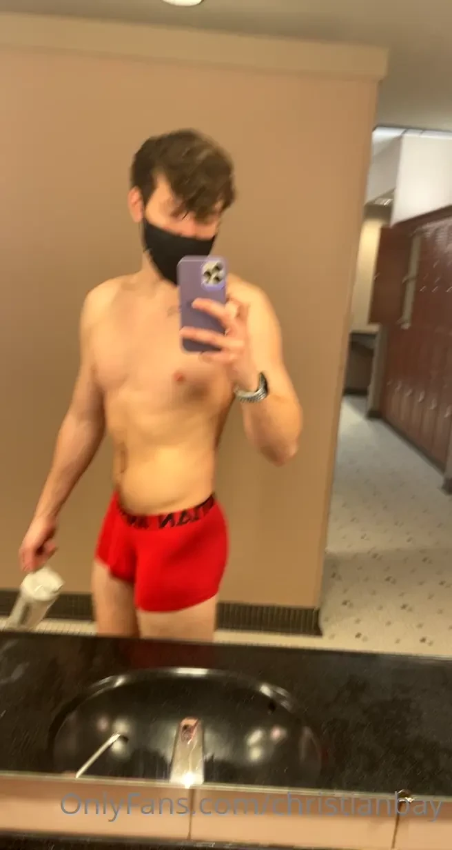 Andrewchristian always has my cock semi 