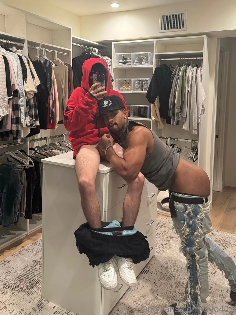 Would you join us dl bros are the best like for a face reveal cause he 