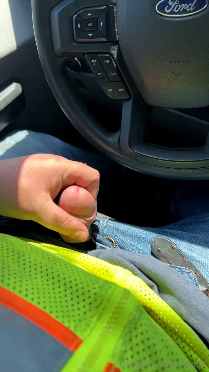 Stranded on the side of the road waiting on a tow truck so i decided 