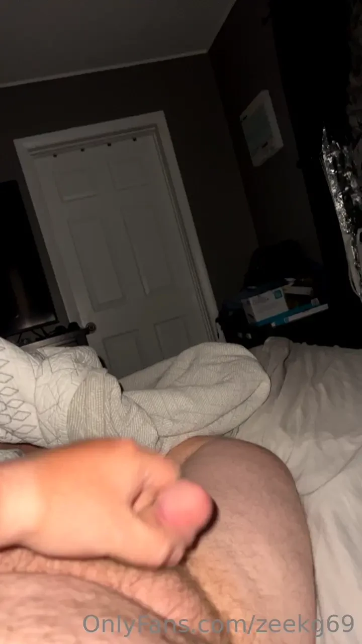 Who wants to help me with this morning wood part 1 