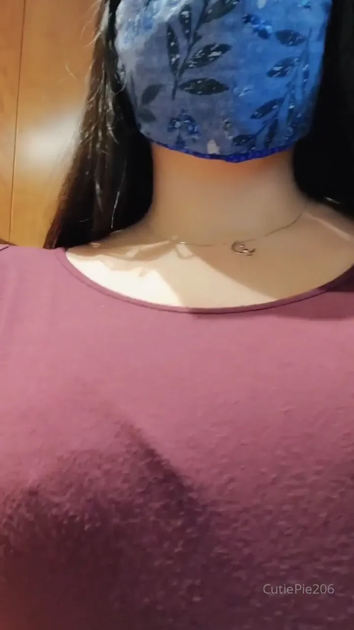 It s quiet today at work not many people around perfect time for a 