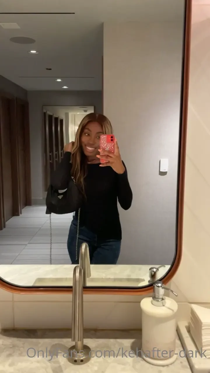 Solo lunch day would you join me 