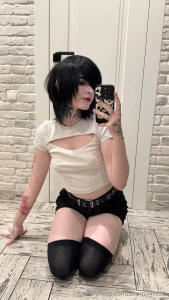 Let s play a game guess my favorite food and i will try guess yours