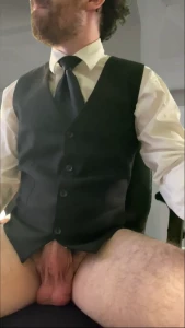 Stream started at 05 12 2025 10 56 pm gooning in the office