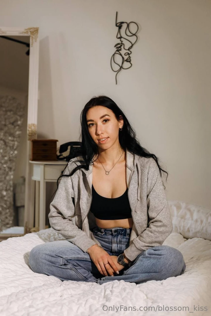 Do you have the cards i wanna play 