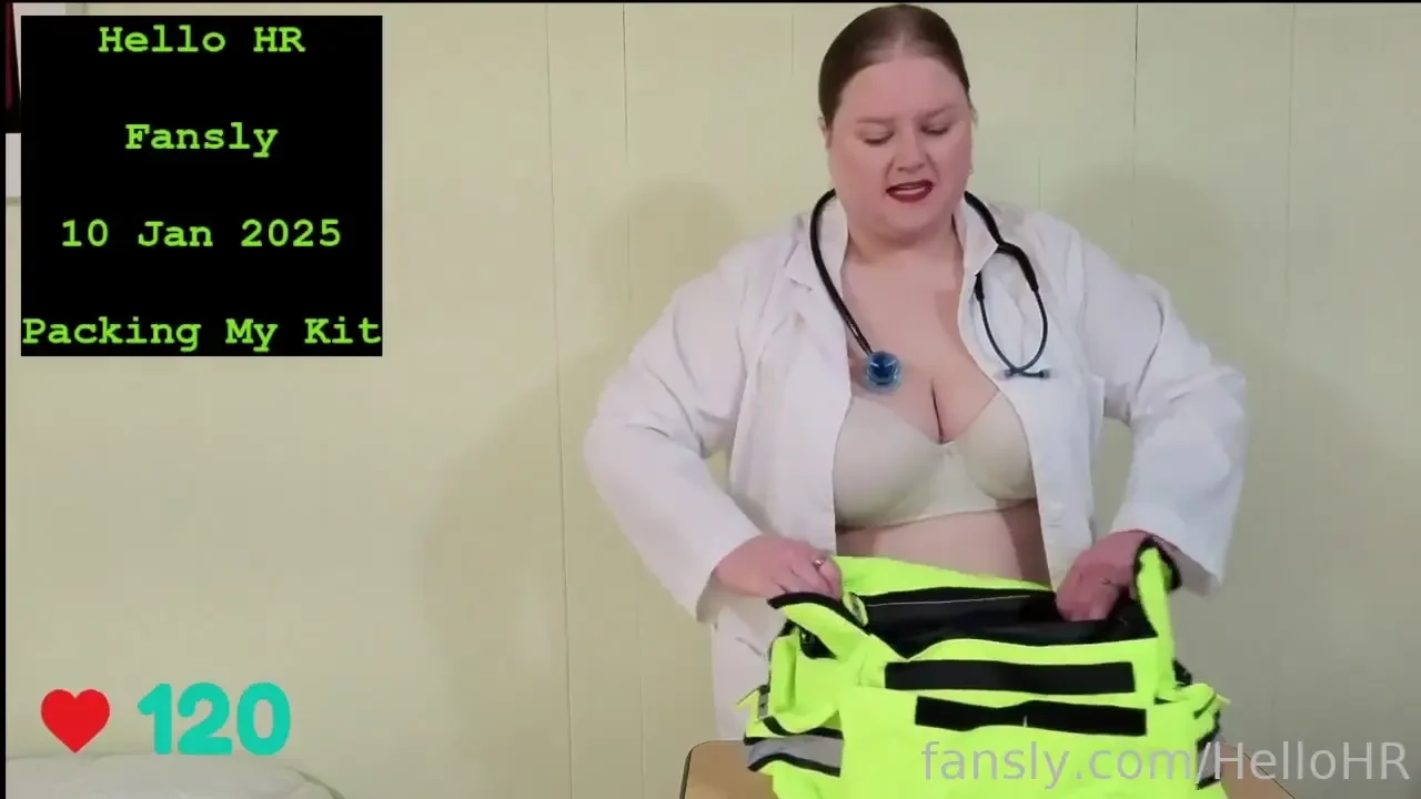 New camera and voice reveal packing my kit into my new bag subscribe 