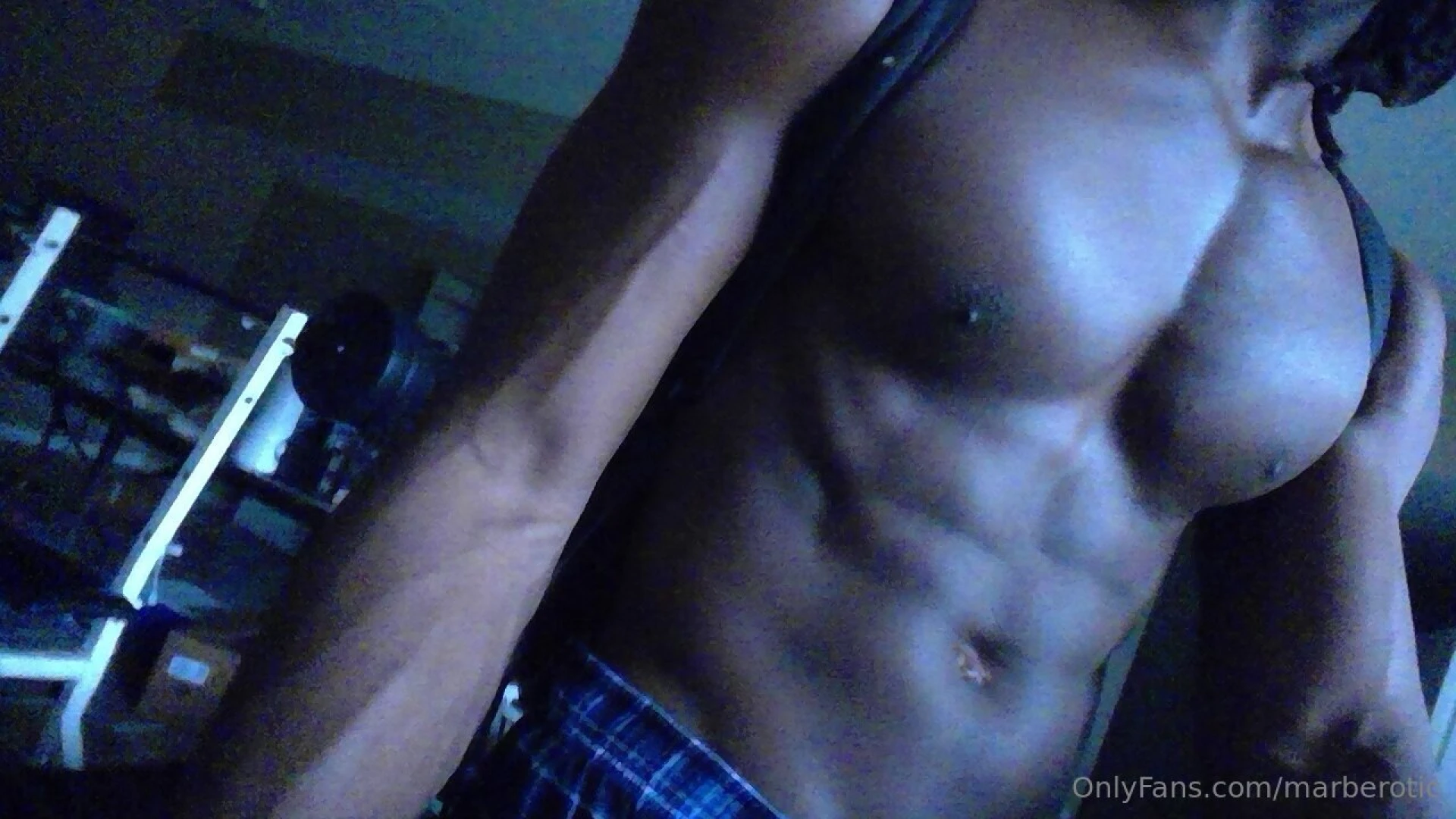 Flexing gets me so bricked part 2 