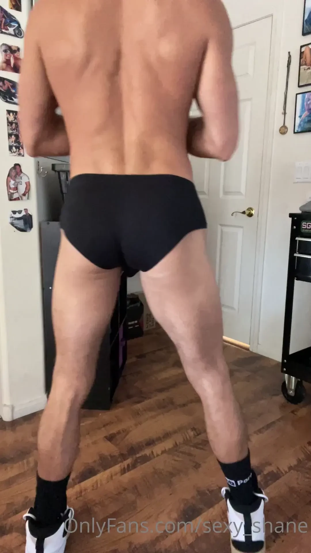 Trying on some of my new underwear dang these look good on me i get 
