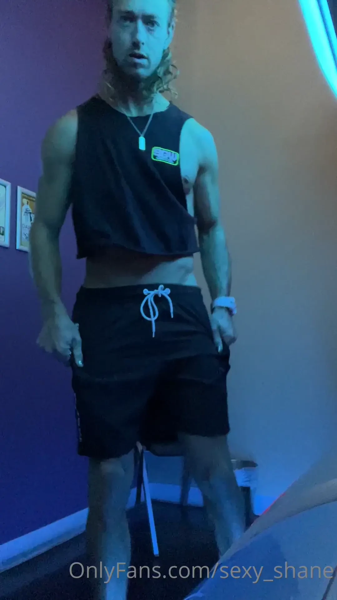 Got a little turned on in the tanning room today today it is cold and 