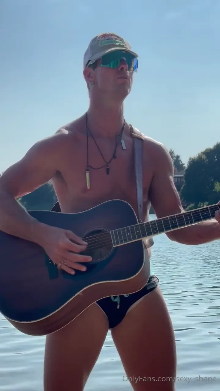 Vibin i can make some damn good sexy videos but music is my new 