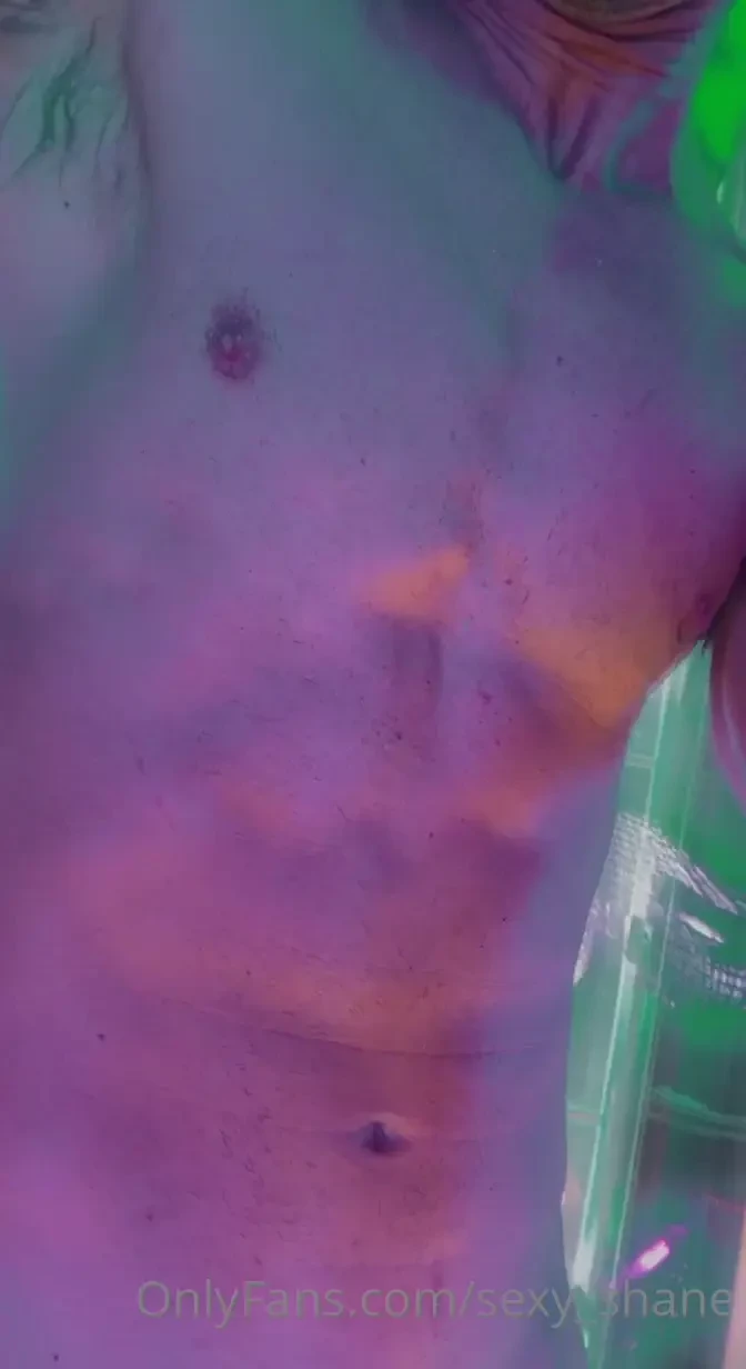 Ok guys so here s a life hack if you re about to go tanning and you 