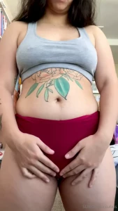 Does seeing my bush come out the sides of my panties make you horny