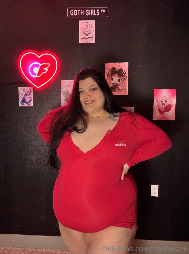 These are sfw but i thought they were sexy and cute so enjoy i have a 