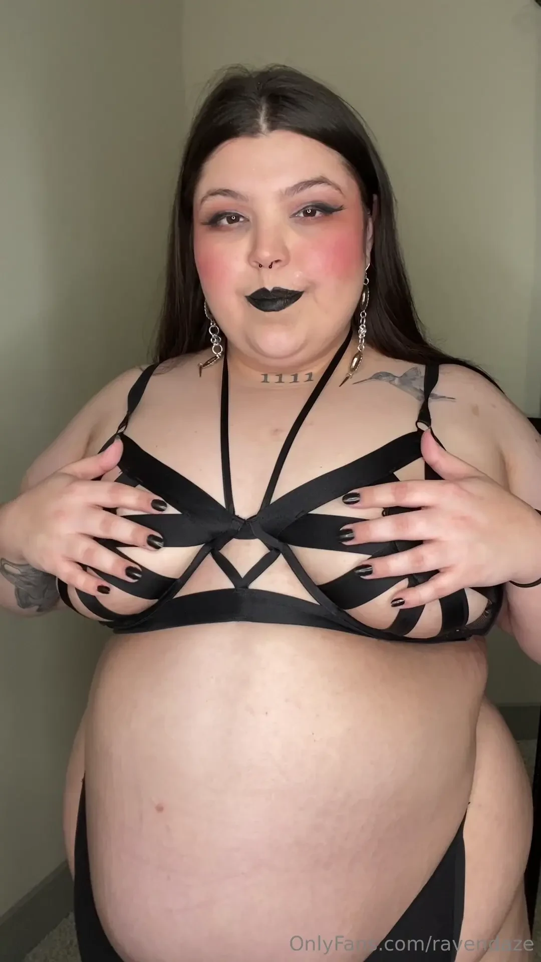 Start slow and finish with watching my tight pussy grip at an up close 