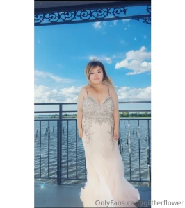 I rather spend my last time alive relaxing in a pretty dress in a