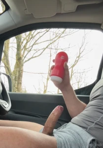 I m in a very top mood today someone come ride this for me