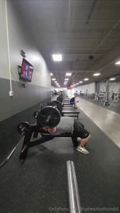 315 is moving a little slower i need to stay my ass here