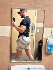 Throwing it back just enough to make you miss me