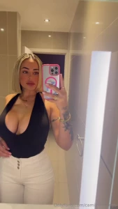Nada de m s solo yo frente al espejo y t mirando validas el outfit o
