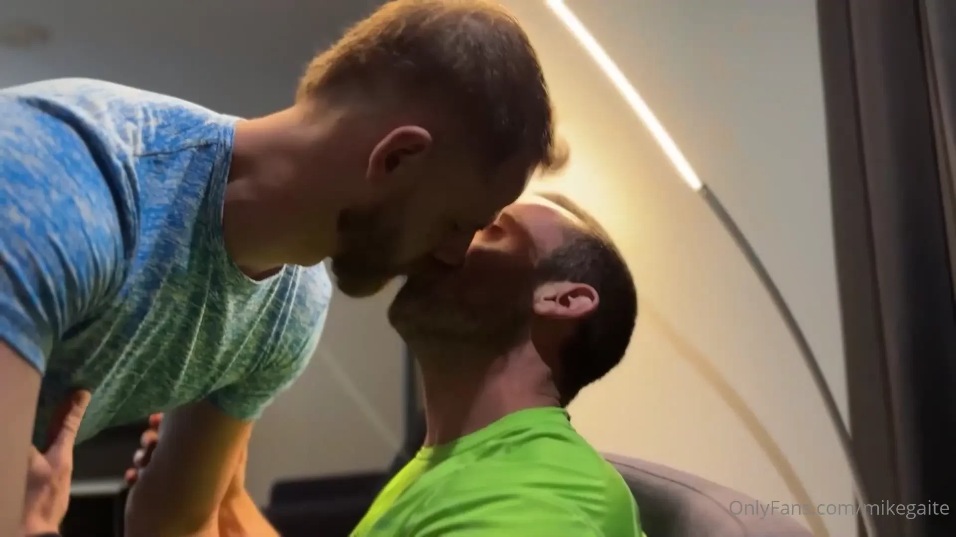 Part 1 posting now handsome hunk damotadaniels comes by for some part 1 