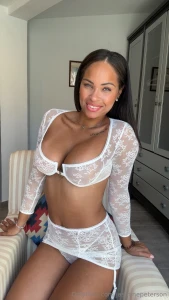 Saturday at the gym more fantasies i m all sweaty should i show you