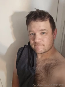 Time for a nice hooooottttttt shower care to join