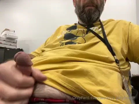 If you saw the pics i posted yesterday these are some video i recorded part 1 