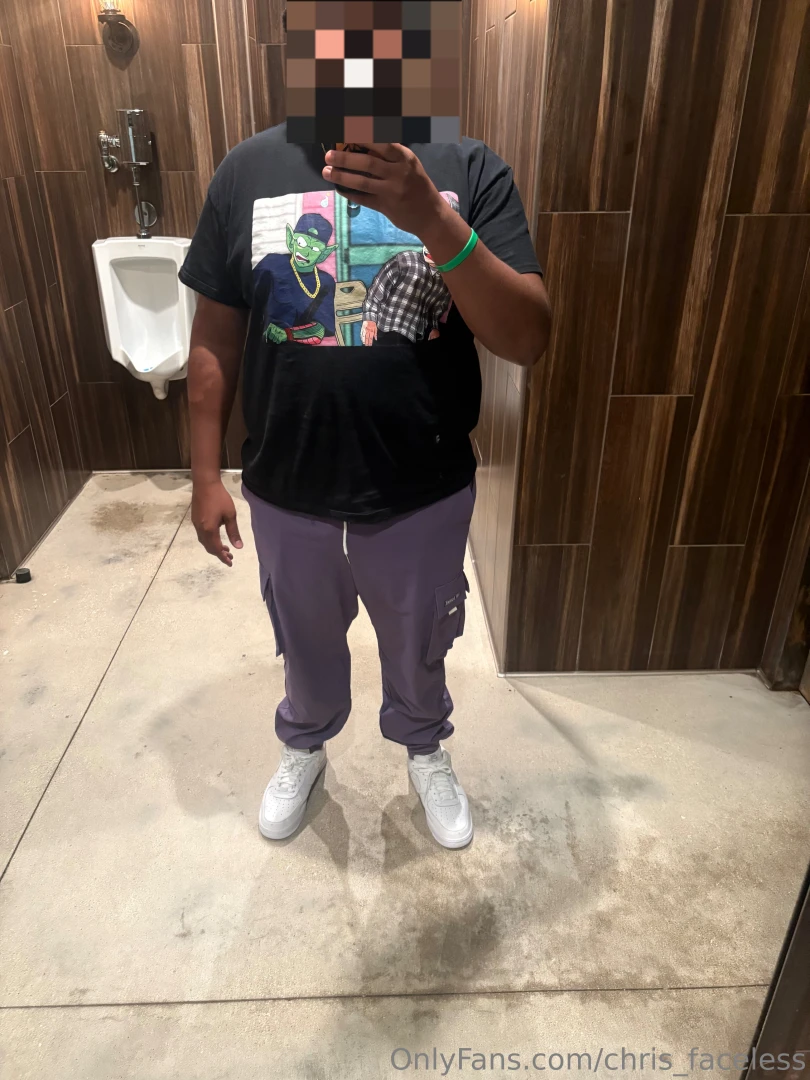 Show your chubby daddy some love 