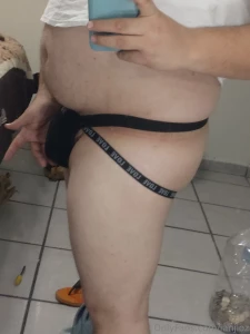 El usar jockstraps es algo que me encanta en especial cuando es una