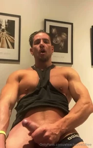 Send me a tip of 20 and i ll send you the full video with a free baby