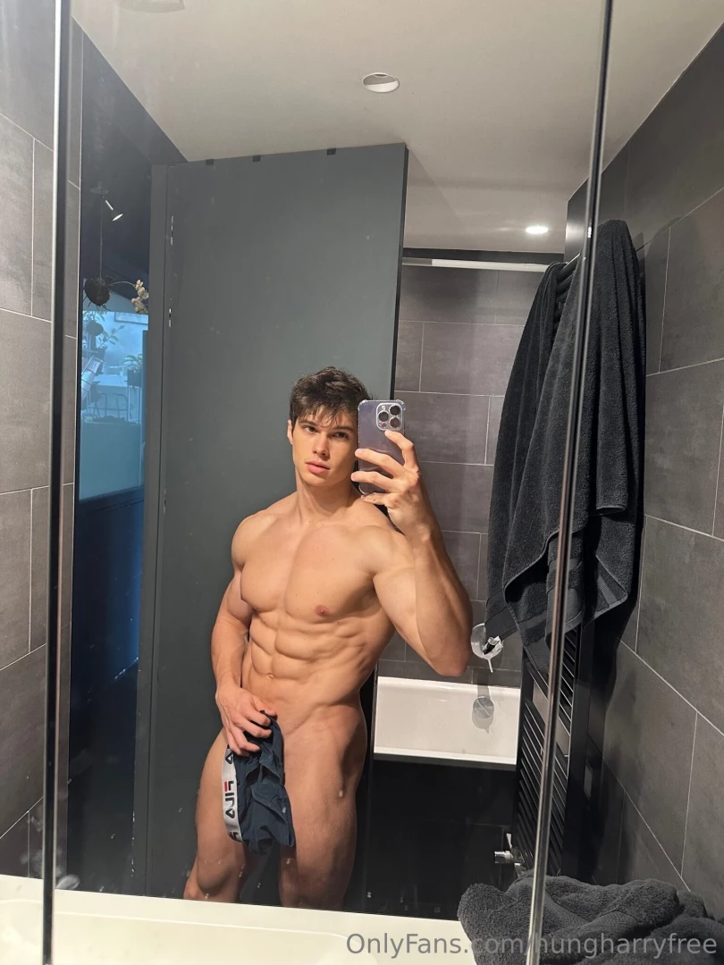 Leo is the new rising star from french leoaesthetics he is still a bit part 28 