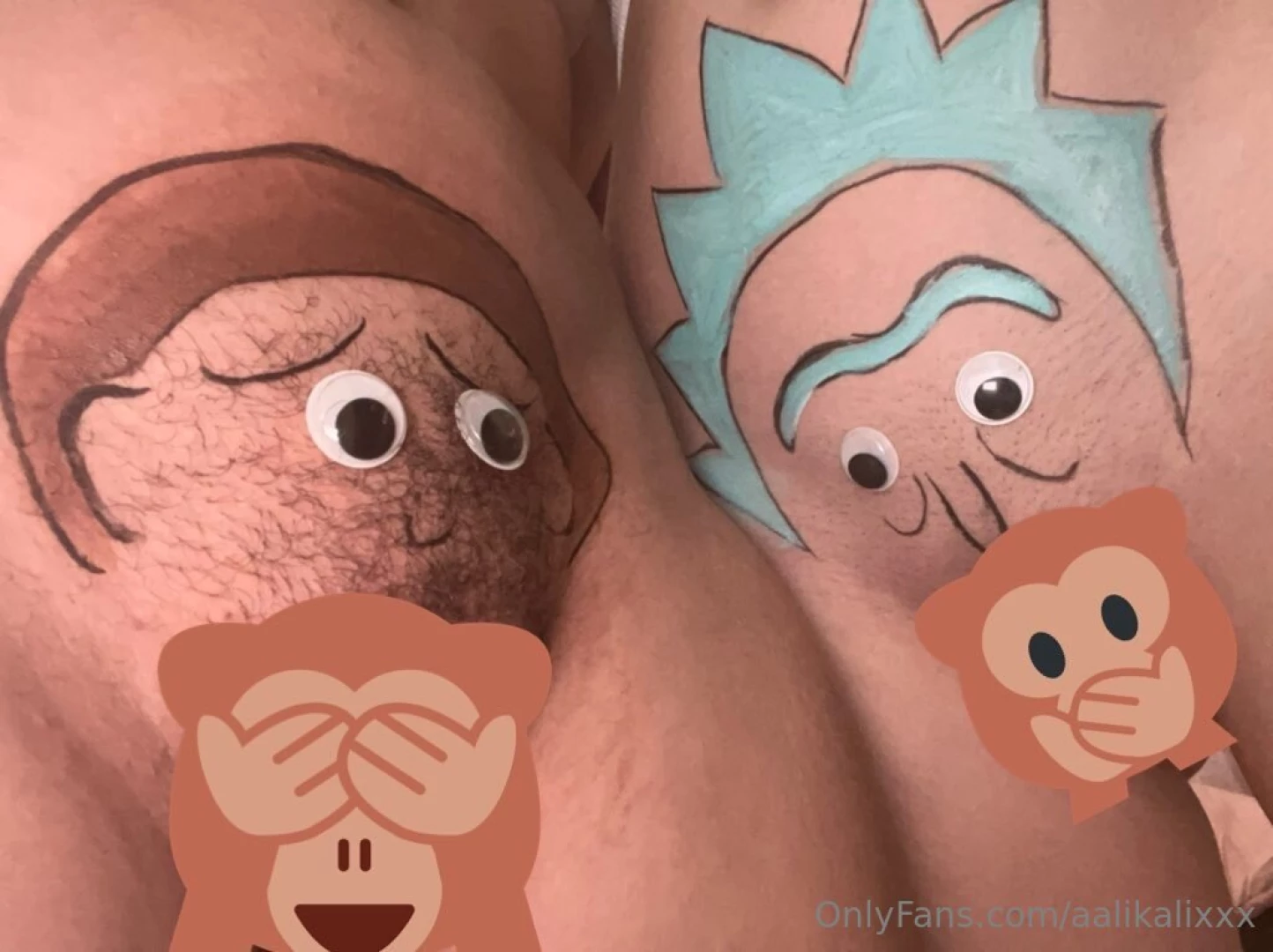 Do you prefer me all natural or shaved 