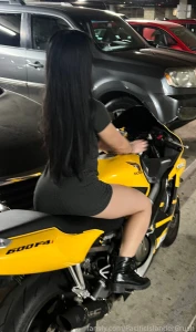 Wanna see me squeeze him on his bike fyp headscissor mixedwrestling