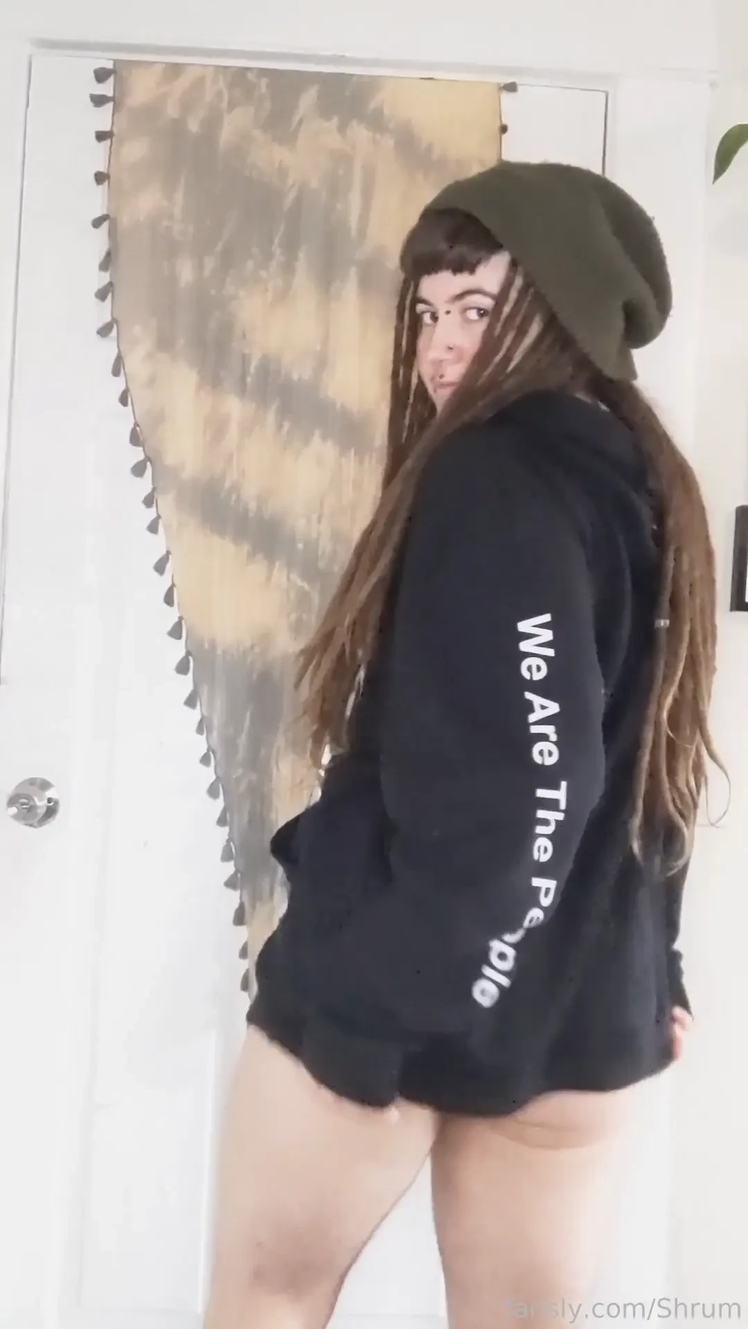 Cozy hoodie weather featuring a little booty 