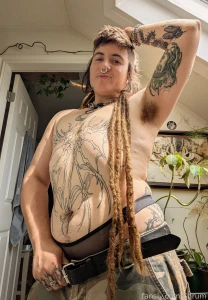 This is my love letter to cargo shorts ps my birthday is tomorrow part 7