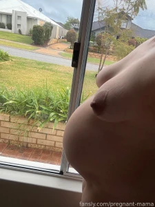 Just putting on a show for the neighbours wouldn t you love to be one part 1