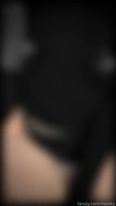 Its the new year gotta stay somewhat warm and cat hair lewdtuber