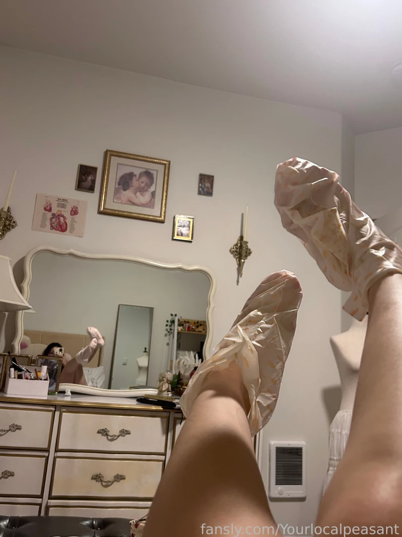 Foot masks are so fun i feel like my footsies are buried in sand part 1 
