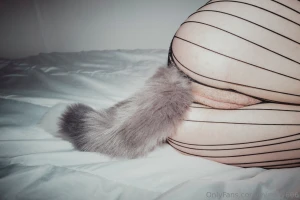 Does my fluffy plug turn you on part 2