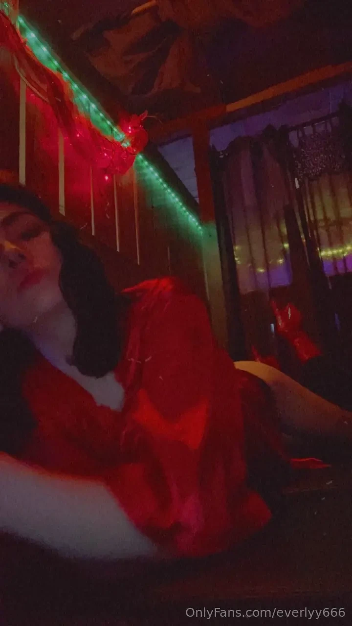 More of those amazing boots - be ready for a christmas shoot in them 