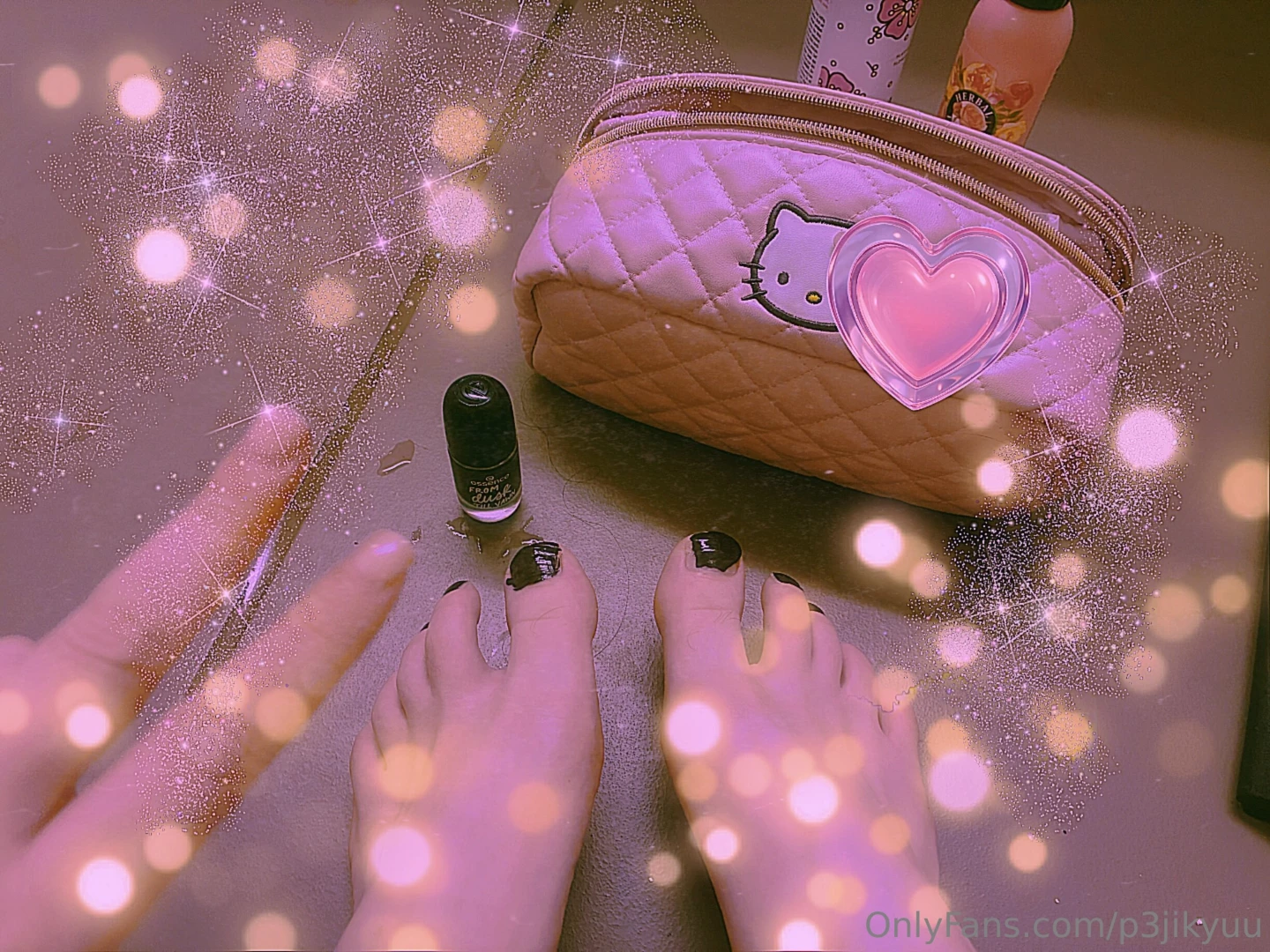 P4int3d wh4ts n3xxxt 