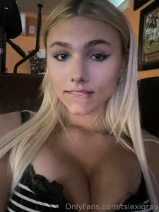 They say a picture says a thousand words but a lip bite says it all