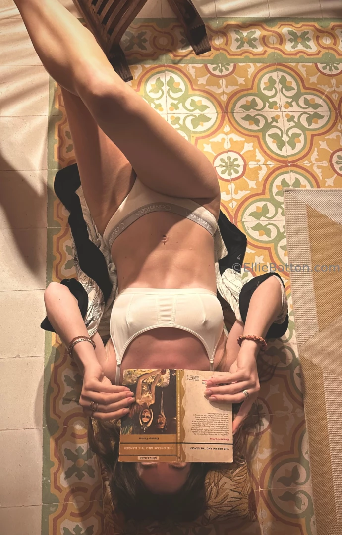 Let s make our own bedtime story 