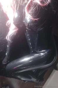I know you love looking at my latex and tight corset part 3
