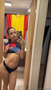 El mejor culazo con la camiseta del mejor equipo jaja