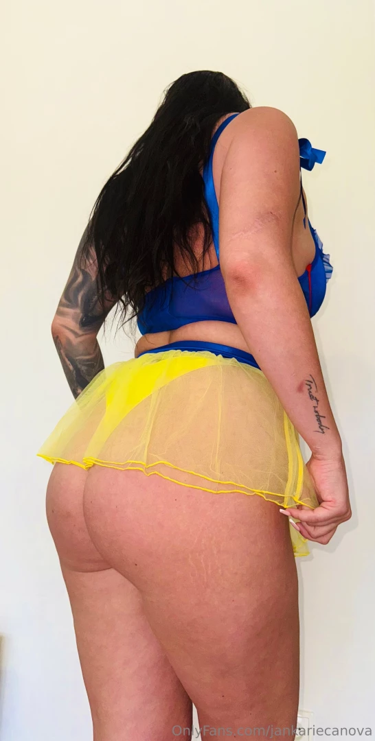 Nezbedn a nadr ana snehulienka 