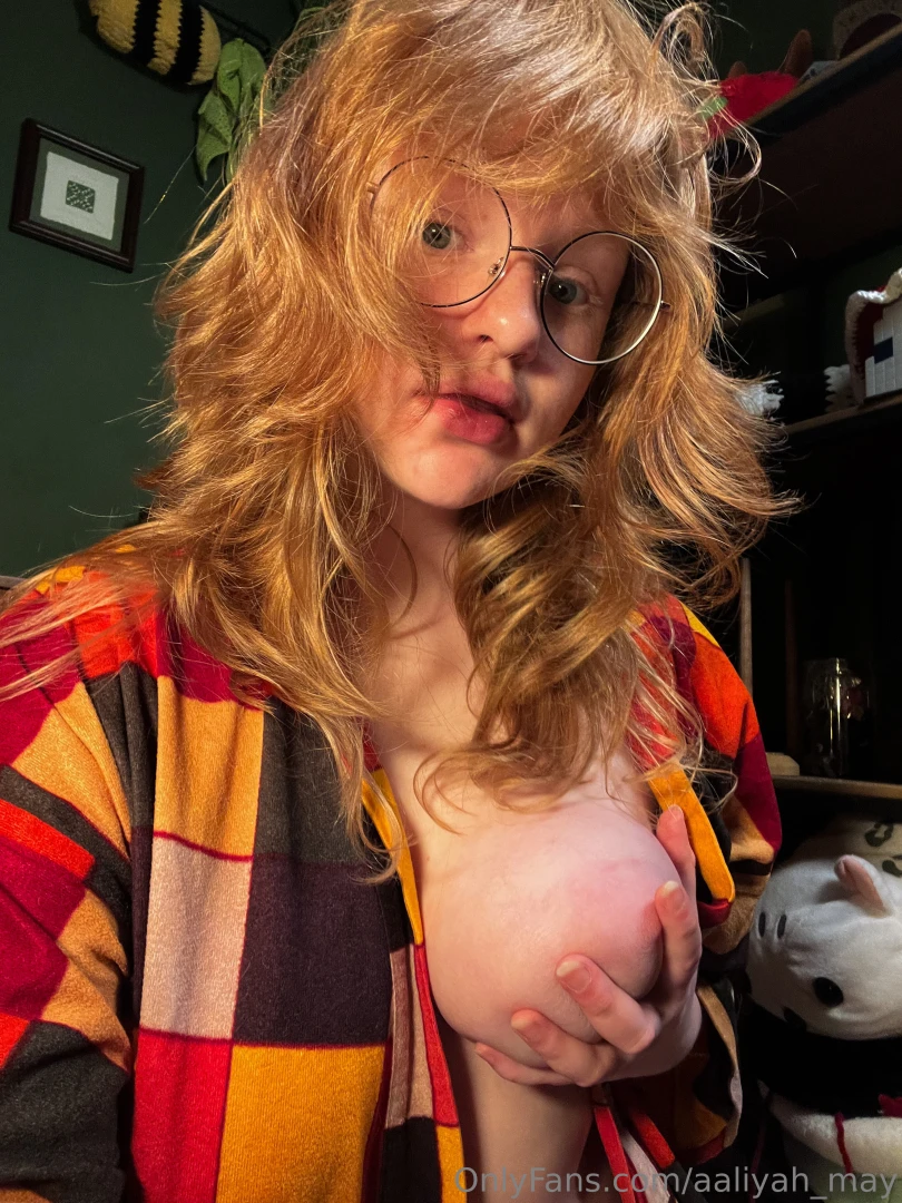 Looks like i had a titty slip do they still call it that when it s the 