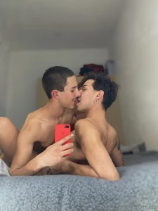Kisses before pounding w elnetonetoxxx